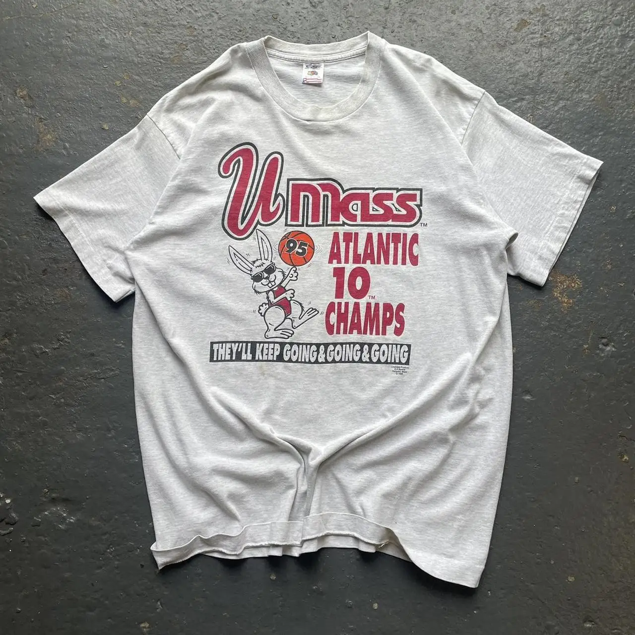 leggero-ad-alta-densita-trasparente-t-shirt-a-maniche-corte-con-graffiti-cartoon-vestibilita-ampia-per-coppie-e-per-il-campus-studio-wang-illness