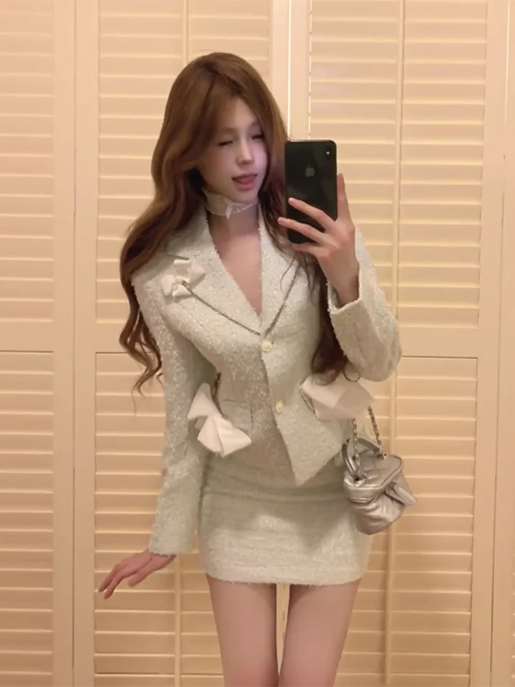 Strive Umei  Knot Outerwear Set for plus Size Women Sweet Commuter Style Korean Fashion Autumn Winter Short Skirt