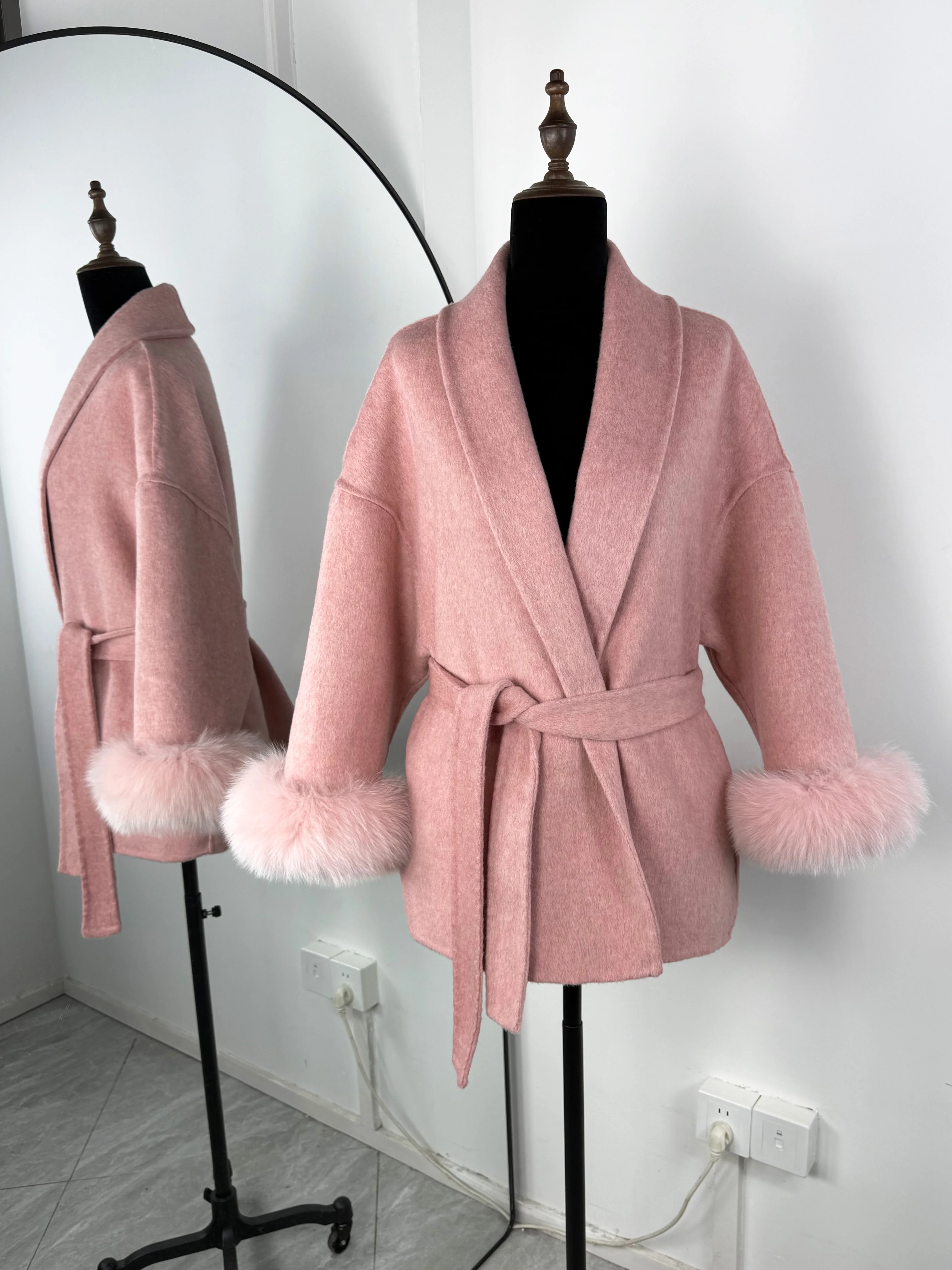 TARUXY Fuchspelz-Wollmäntel für Damen, kurzer Mantel, Bürodame, abnehmbarer, eleganter doppelseitiger Wollmantel, 2025, neue Strickjacke