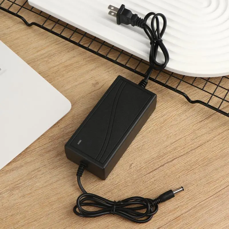 

18650 Lithium Battery Charger 21V 2A Fast Charge for Liion Battery Screwdriver Wrench Extended Working Time in DIY Repairs