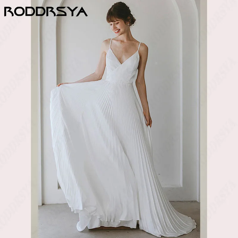 RODDRSYA-vestido de satén suave sin mangas para novia, ropa de boda de línea a de Corea, Simple y elegante, con cuello en V y espalda descubierta, para fiesta nupcial vestido de satén suave sin mangas para novia, ropa