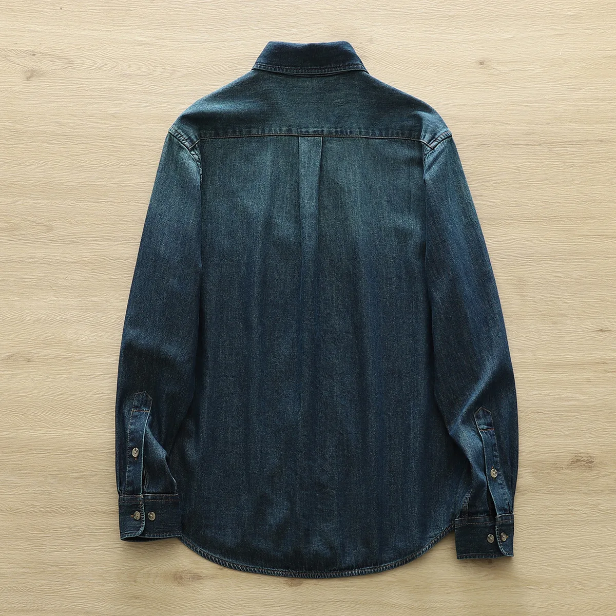Nuova camicia di jeans a maniche lunghe autunno 2025, bottoni con colletto rovesciato da donna, camicetta allentata casual con temperamento retrò Mori Girl T58260CC