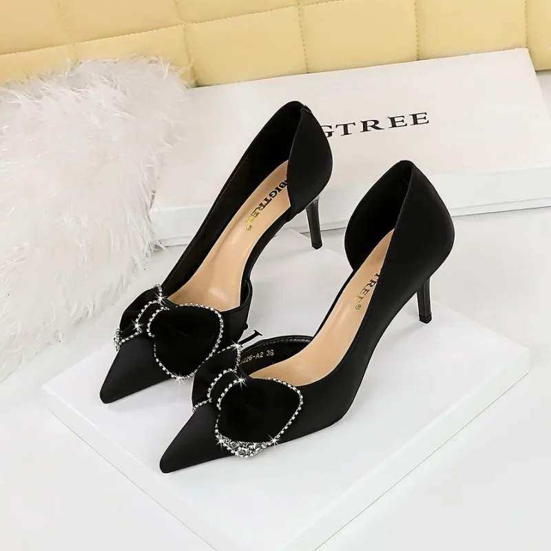 BIGTREE Women Pumps New High Heels Pointed Toe Butterfly-knot Silk 7CM Thin Heels Hollow Women Pumps Shoes Bride Platform