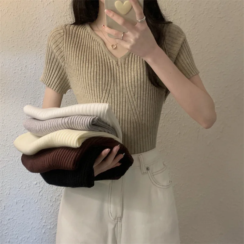 

Women's Short-Sleeved Off-Shoulder Top, Thin, Slim V-Neck Knitwear, Hot Girl Fashion