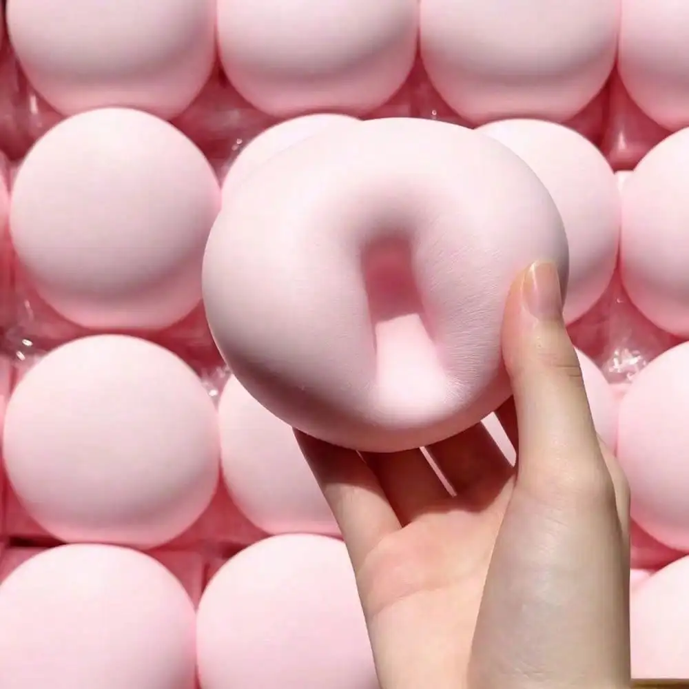 

Wet Soft Milk Flavor Daifuku Bread Squishy, Slow Rebound Soft Texture, Simulated Dessert Food Model, High Aesthetic Desktop Stress Relief ToyDaFu
