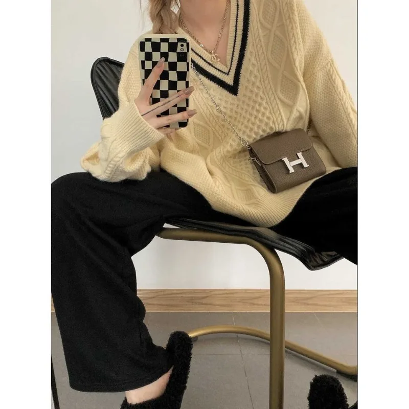 Deeptown Harajuku Preppy Knitwear Sweaters Women Kpop Chic Oversize V-neck Jumpers Korean Old Money Style Jerseys Knitted Tops