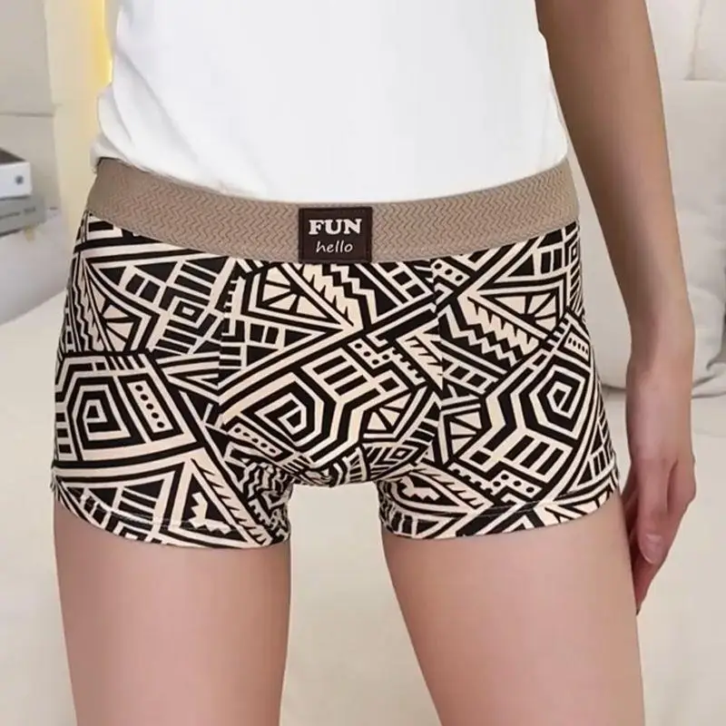 

New Retro Geometric Men's Underwear Trendy Cotton Sensation Comfortable Breathable Boxer Shorts Flat Angle Pants for Youth