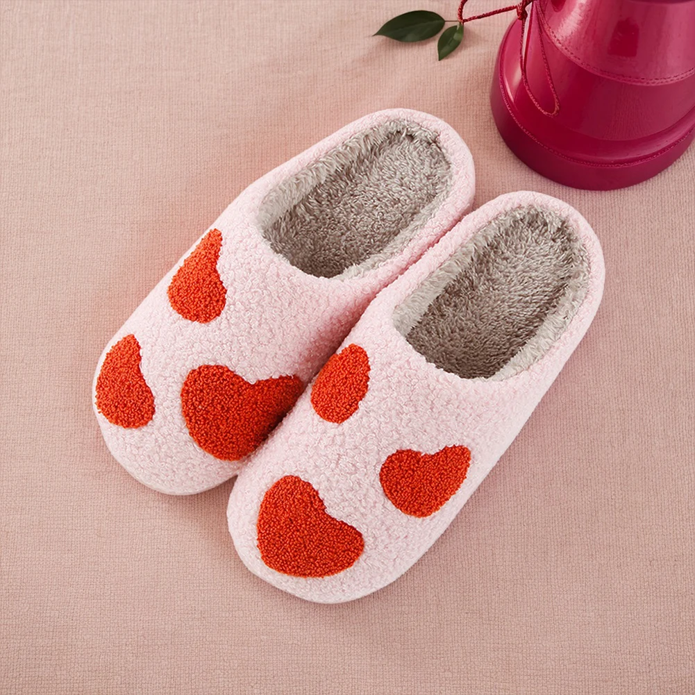 

Plush Heart Slippers Flat Thermal Slippers Non Slip Fluffy Love Slippers Comfortable Furry Couple Slippers for Valentines Day