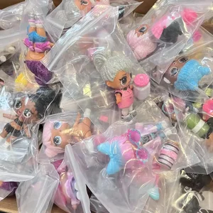 1 Puppe + 1 Kleidung + 1 Schuhe + 1 Babyflasche + 1 Accessoires Puppe lol Original 8cm Great Sisters Girls DIY Geschenke 8 Hauptverkäufe Original lol Puppenkit - №7