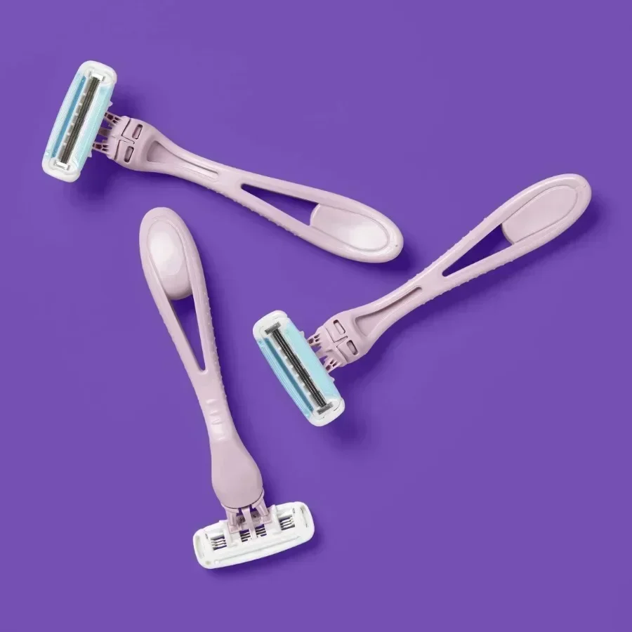 

Sensitive Skin Women's 3-Blade Disposable Body Razors - 3ct