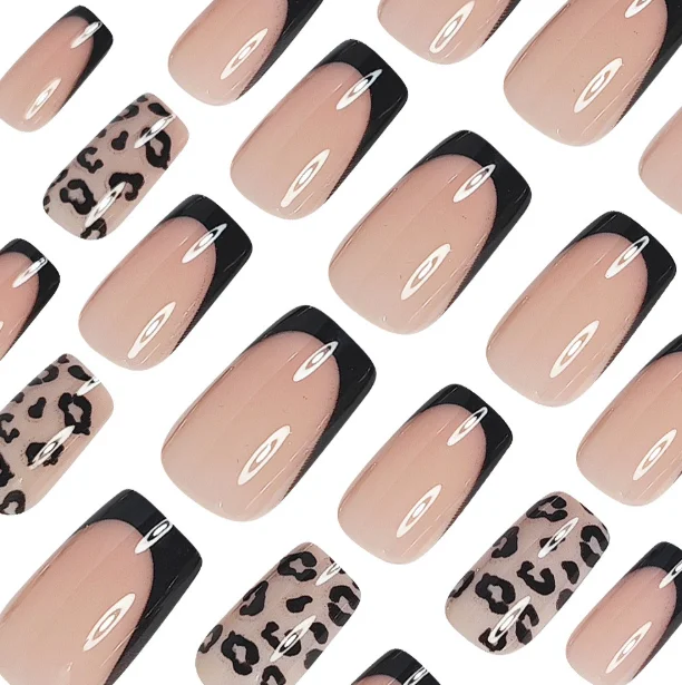

Black French Square Press On Nails, Leopard Print Short False Nails