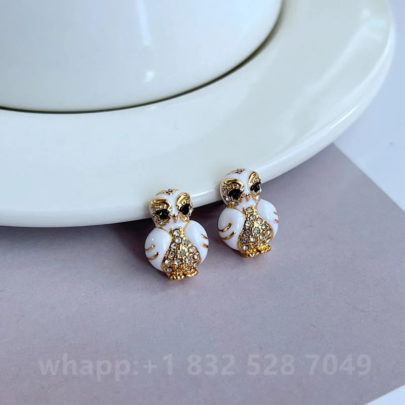 1:1 KS مجوهرات أقراط الذهب للنساء مجوهرات الأزياء 2025 هدية عيد الميلاد