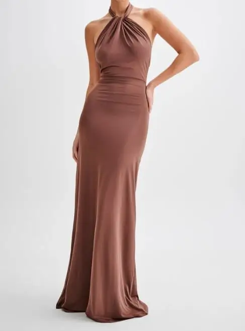 

Women's Dress 2025 Fashion Spring and Summer New Women's Hanging Neck Sleeveless Pleated Slim Fit Waist Cinching Slimming Skirt