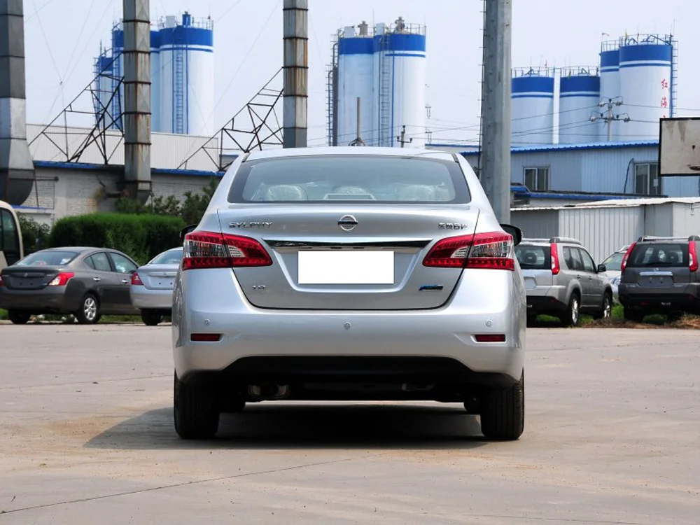 Piezas de carrocería de coche OEM H4300-4AFAA, puerta trasera negra de H4300-4AFMB, tapa de maletero de coche con orificio de cámara de radar para Nissan Sentra SYLPHY 2016