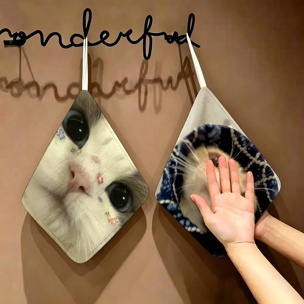Cat CUTE Multi-scene Polyester Cotton Towel, Hanging Hand Wiping Cloth for Kitchen Bathroom Hotel