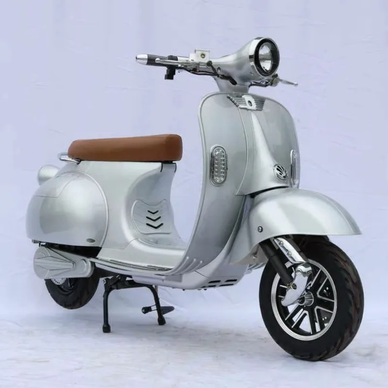 2025 أحدث 2025 الساخن بيع 60 فولت سكوتر كهربائي للبالغين عالية السرعة دواسة مكبح قرصي تخصيص دراجة كهربائية للبيع #3