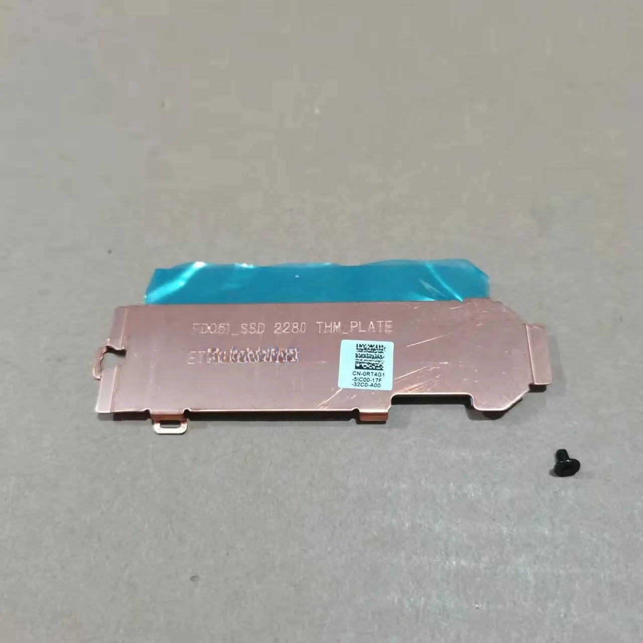 Baru untuk Alien M15 M17 R3 R4 M.2 Braket Pendingin Solid State RT4G1 YDKGW 8F83M