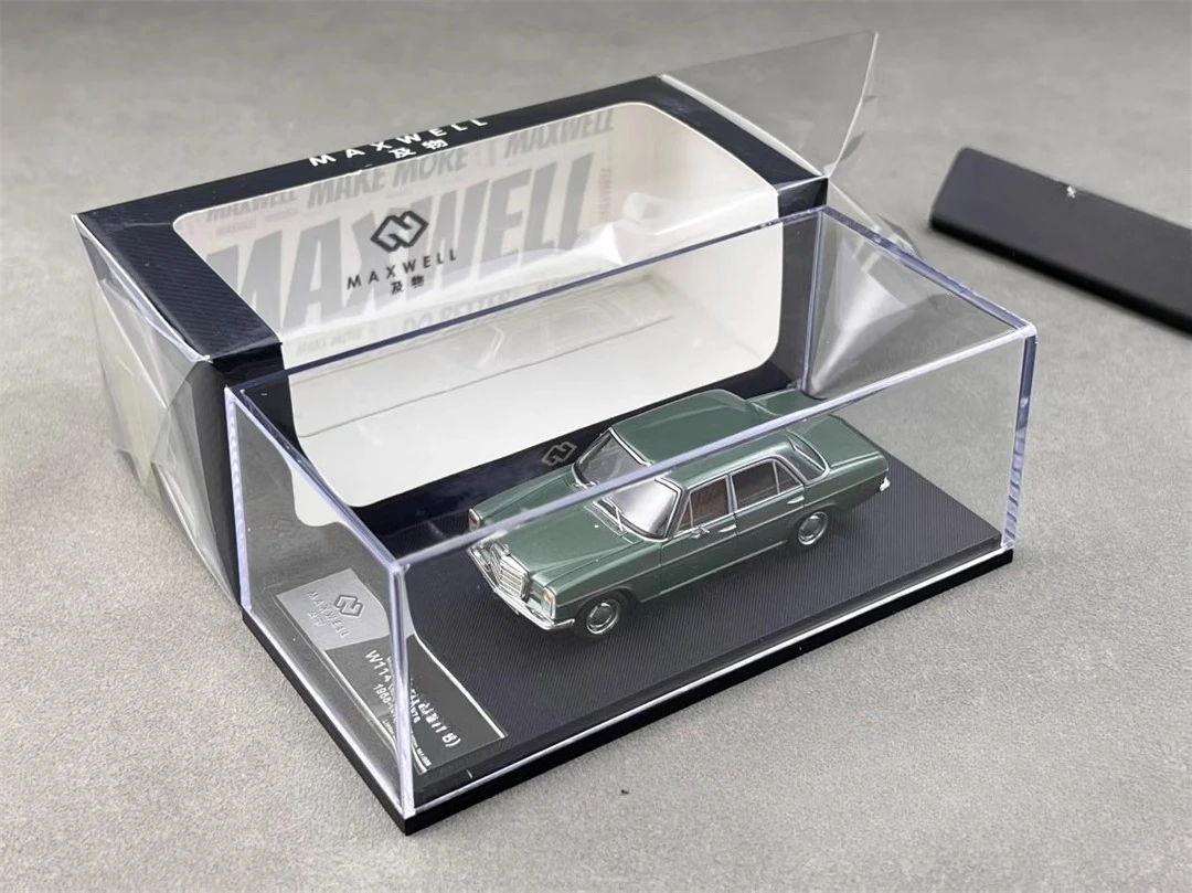 Maxwell 1:64 MB 200 W114 Prata Branco Vermelho Azul Diecast Modelo Carro