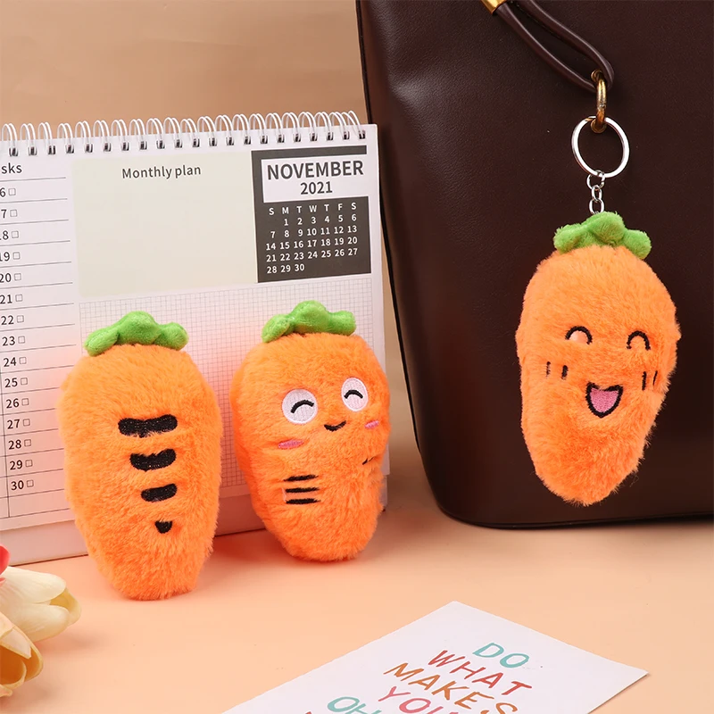 Portachiavi in peluche di carota di cartone animato Portachiavi con bambola di pezza morbida e carina Portachiavi per auto Zaino Borsa Decor Regalo per bambini