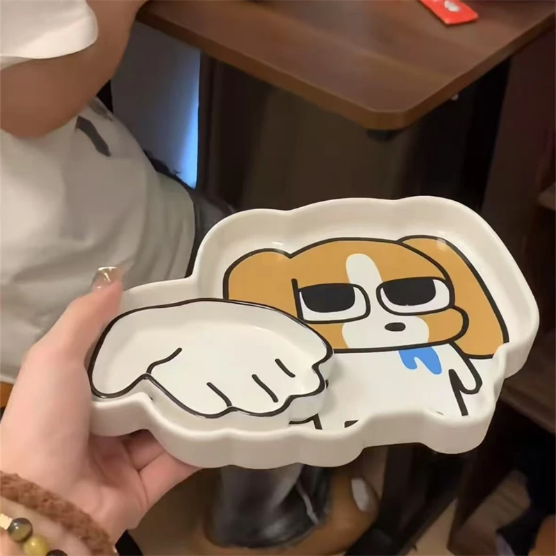 

Cartoon Beagle Dogs Reach Out Hand Dining Plate Ceramic Cute Multifunctional Partitioned Creative Snack Plate Candy Cake Dish