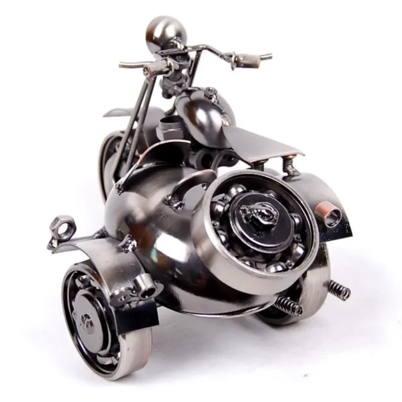 Iron art, three-wheeled motorcycles, creative office decorations, home furnishings, fashionable and modern