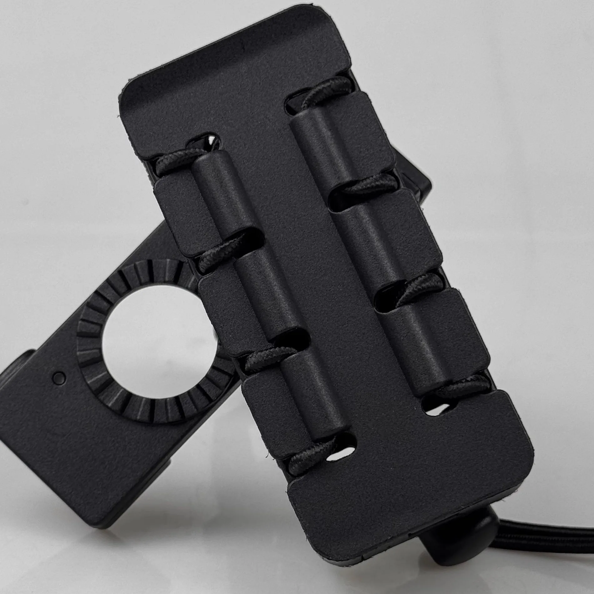 TTI Golden G34 Tactical Quick Release Holster Gun Magazine Case Universal New Style for Glock 92A PPQ G22 Collectible Figurin... view 3