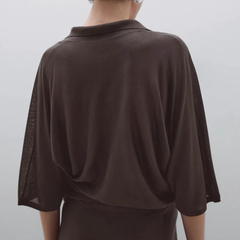 

Spring Summer 2025 Women's Lightweight ort Sve irt Knitted Top Drifting Sle Street Faion Pure Color Crew Ne