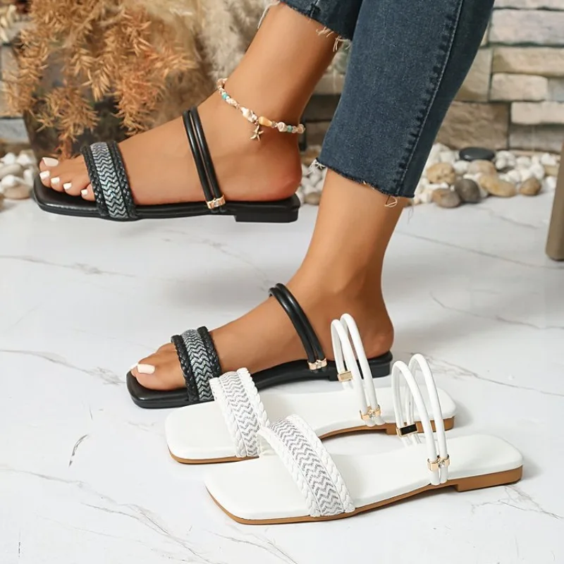 

2026 New Weave Design Women Slippers Summer Fashionable Solid Color Square Toe Flat Female Shoes Comfort Lightweight Sandals