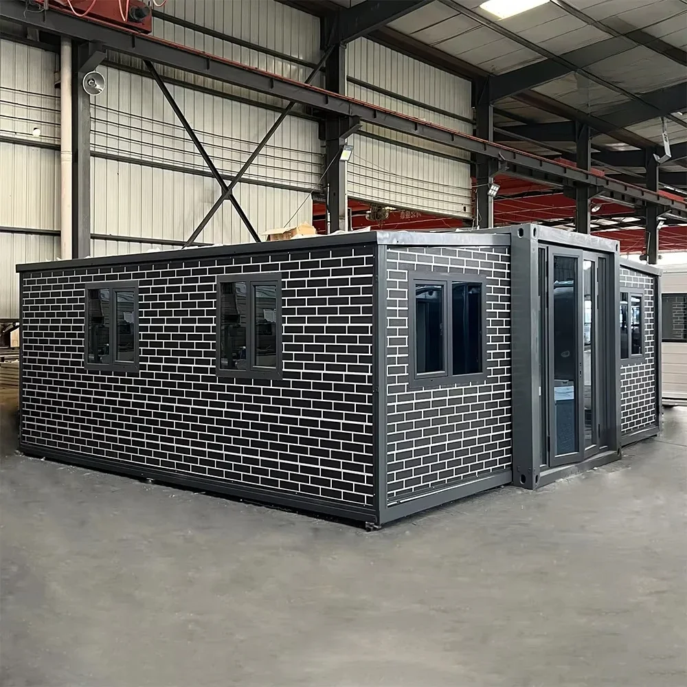 Luxury Light Steel Luxury Foldable Expansion Flat Packaging Expandable 20ft/30ft/40ft Prefab Container Home for Remote Living
