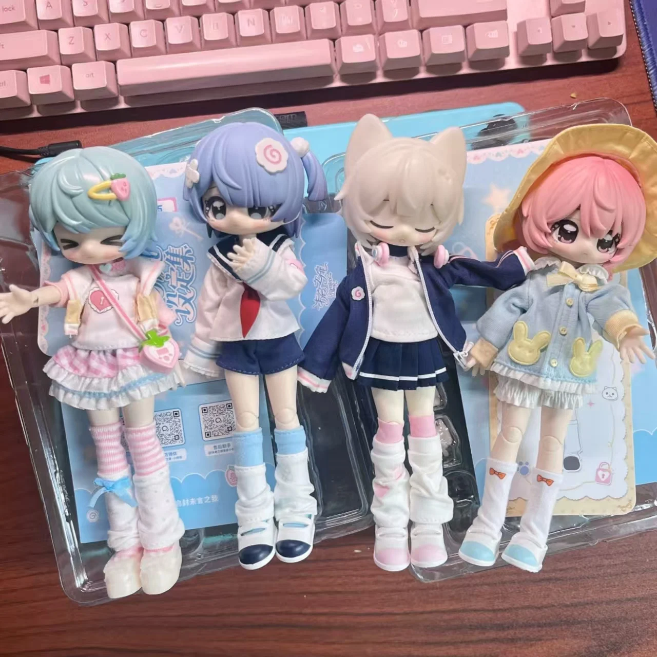 

Новый оригинальный набор горячих маленьких ключей 1/12, электронный питомец Bjd, модная игра, слепая коробка, подвижная кукла, орнамент, меняющаяся кукла, подарки