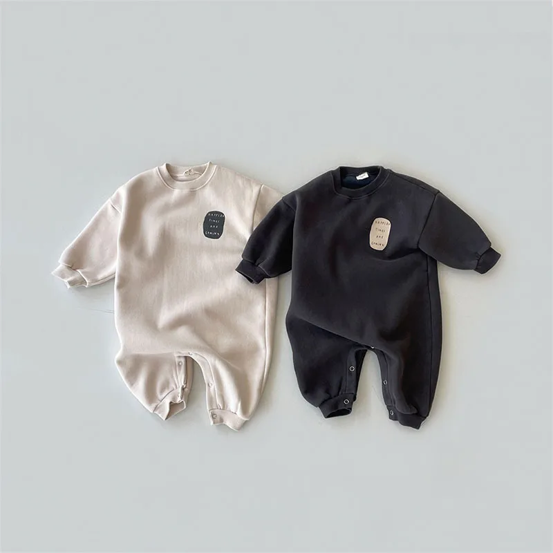 

2025 Winter New Baby Fleece Romper Letter Print Infant Girl Plus Velvet Thick Jumpsuit Cotton Toddler Warm Clothes 0-24M