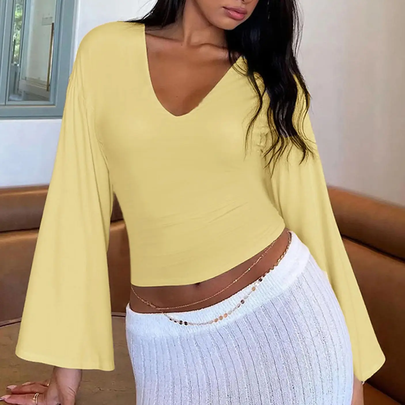 

Women's Autumn Solid Color V-Neck Flared Long Sleeve Top Slim Fit Waist Casual Loose Sleeve T Shirt Fashion Basic Daily Streetwe