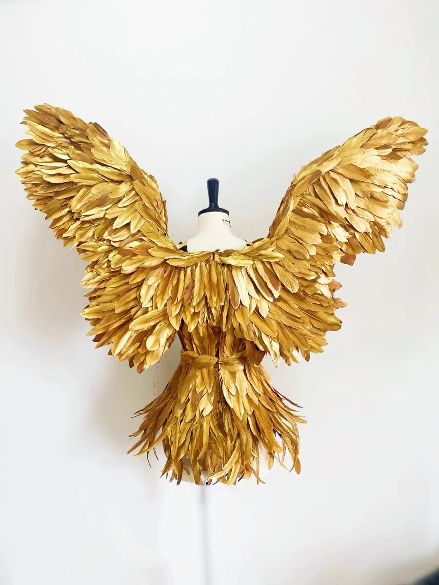 2024 New Internet Celebrity Walk Wings Shooting Props Golden Feather Angel Wings Set Fashion Performance Clothing