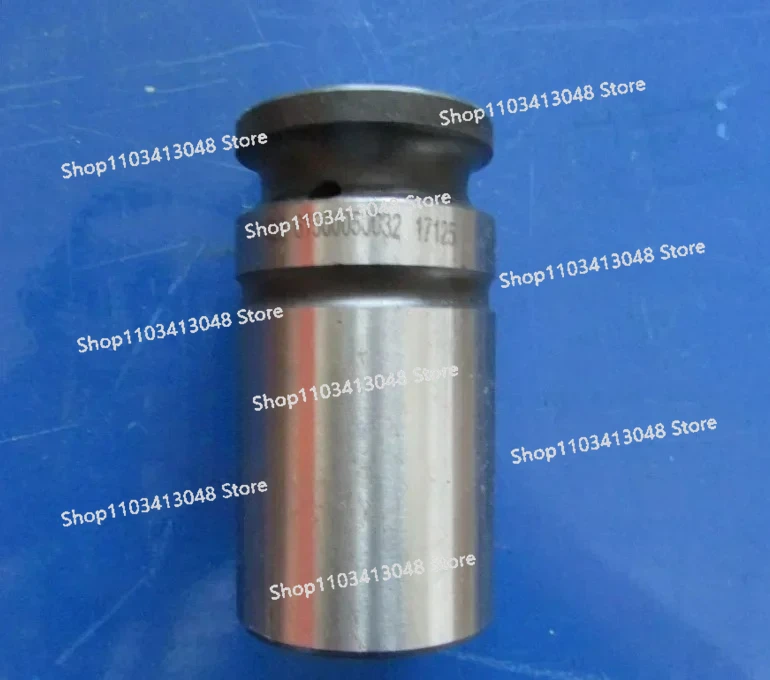 WD615.28-29 engine spare parts 61500050032 VG1500050032 valve tappet