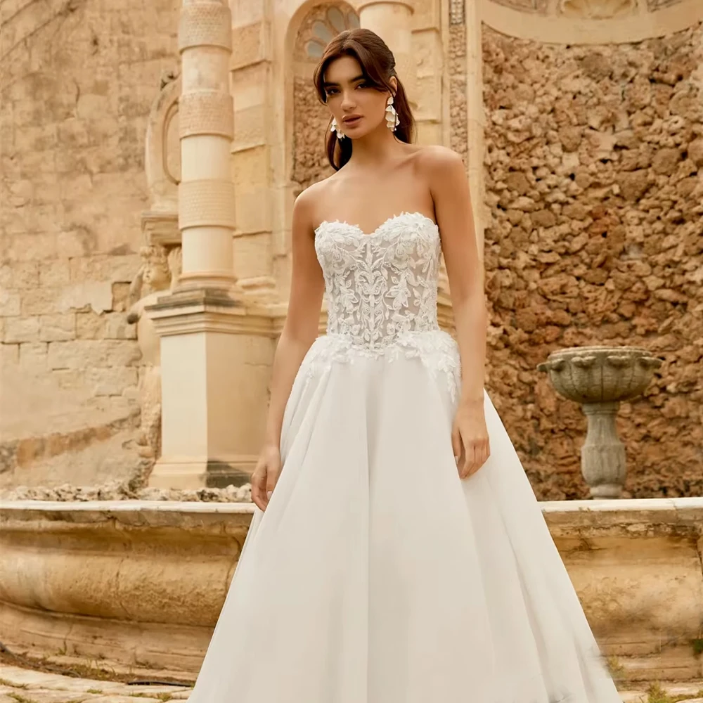 Customized Stylish Slit Floor Length Wedding Dresses For Woman Bridal Strapless Lacing Up Appliques Vestidos Bridal Gown