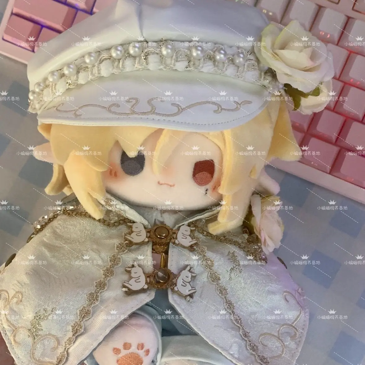 Peluche Zenless Zone Zero Hugo Vlad Cosplay 20cm, poupée mignonne habillée, vêtements en coton, jouet pour adultes et enfants, cadeau de noël