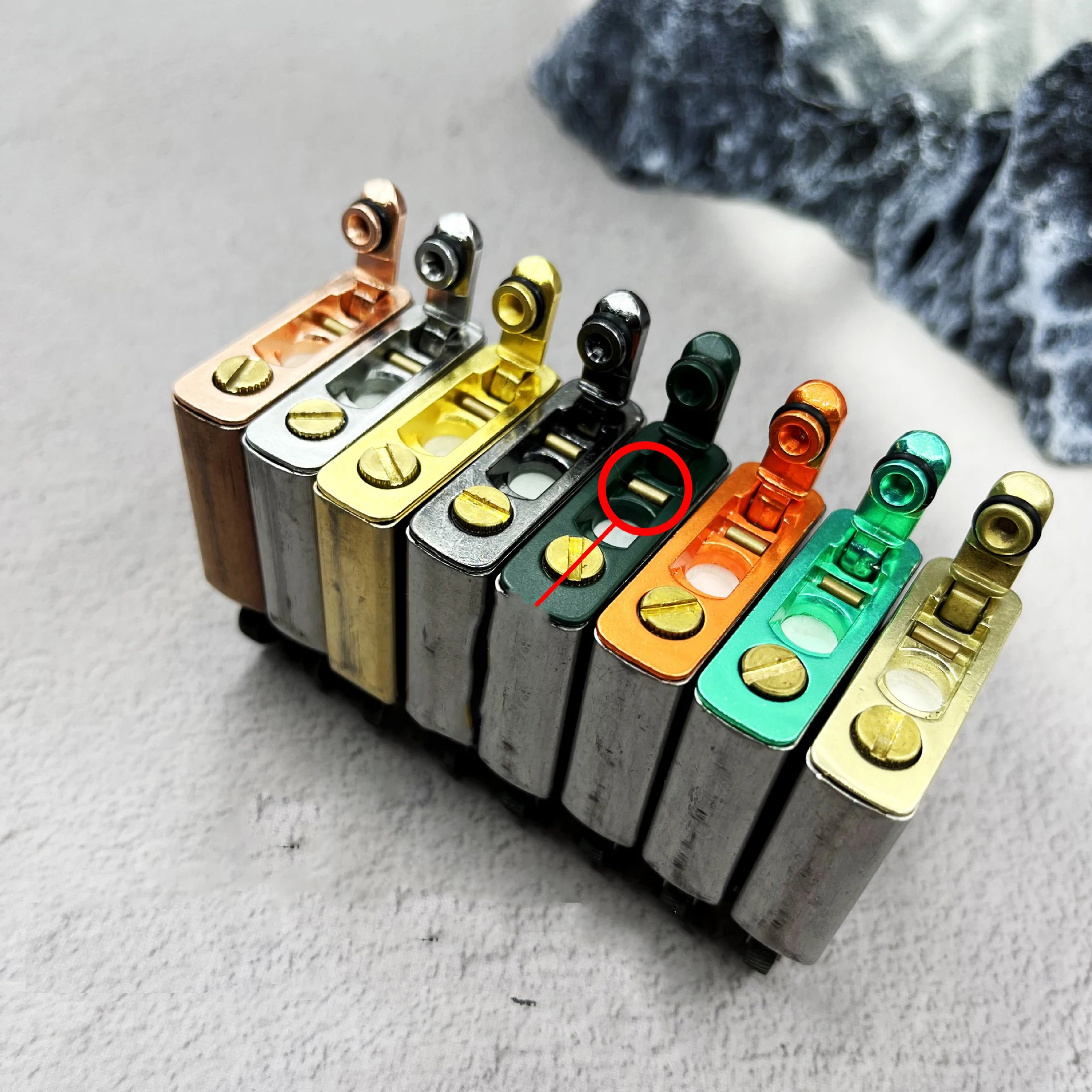 Metalowa bawełniana podstawa zapalniczki do zapalniczki Zippo Regularna wewnętrzna wkładka Zmodyfikowana bawełniana podstawa redukująca odpałność