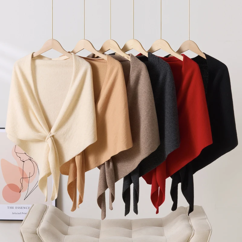

2025 Women Wool Shawl Spring Autumn/Winter Fashionable Scarf for Daily Wear, Large Triangle Scarf 100% Wool Shawl Neck Scarf