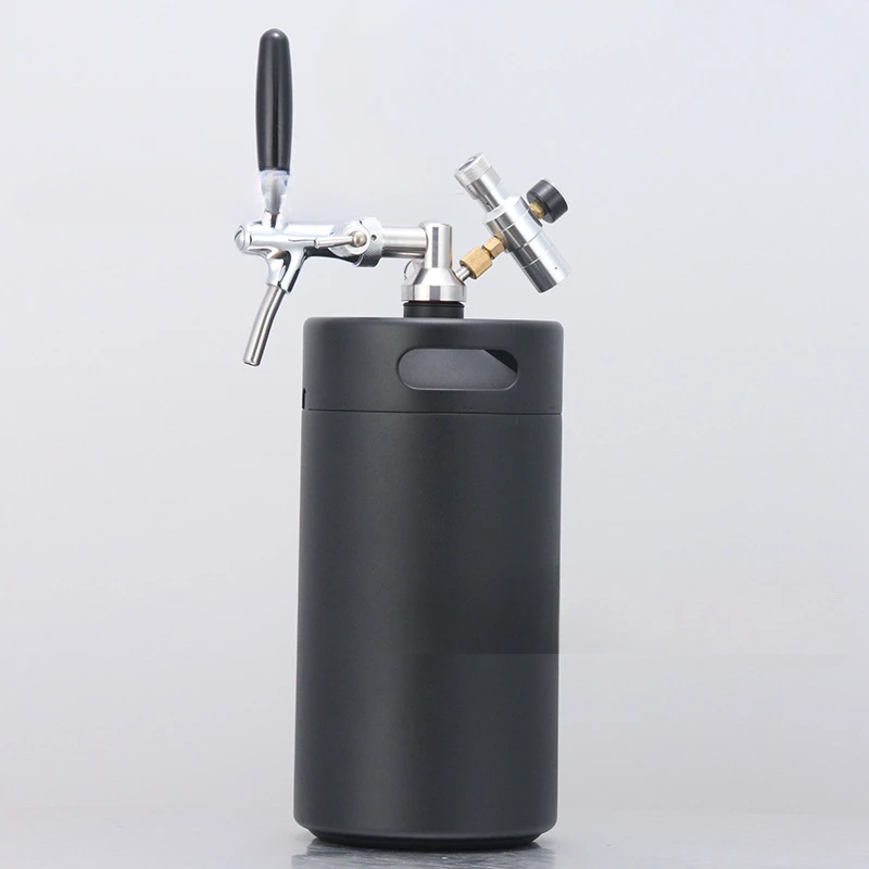 

KEG wine beater 5L set, double-layer insulation with faucet gas meter distributor, black.