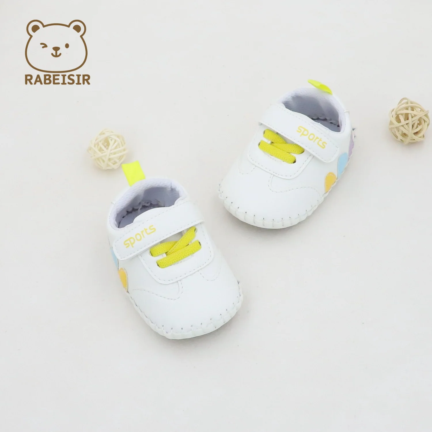 

Осенне-зимняя детская спортивная обувь для мальчиков и девочек 0-6-12-18 месяцев. Обувь для предварительной ходьбы для младенцев и малышей на мягкой подошве, нескользящая.