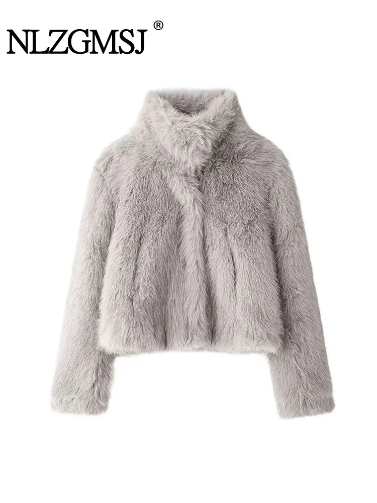 TRAF 2024 Winter Artificial Fur Effect Short Woman Jacket Top Outdoor Style Warm Women Outerwears