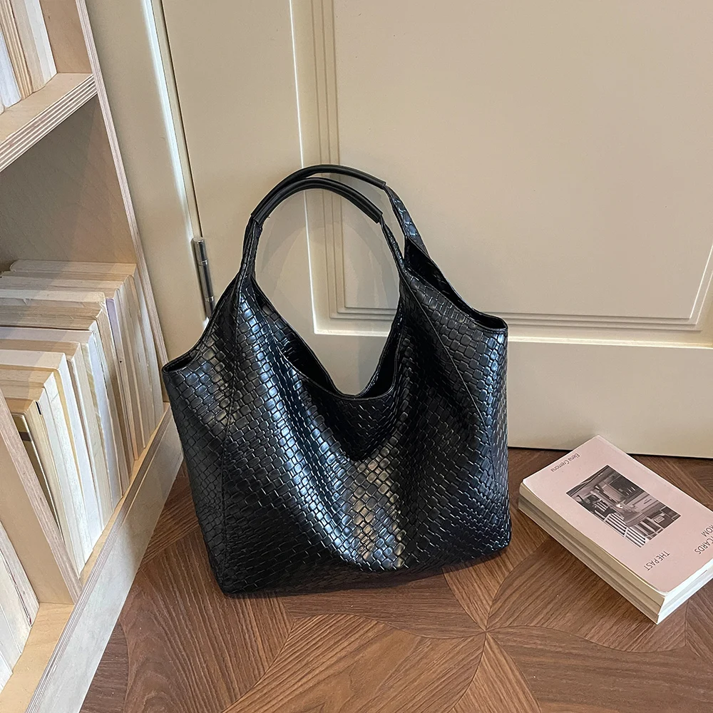 Hobo-Schultertasche, gewebte Textur, großes Fassungsvermögen, mit Magnetverschluss, elegant für den täglichen Arbeitsweg und zum Einkaufen in der Stadt – Detail 16