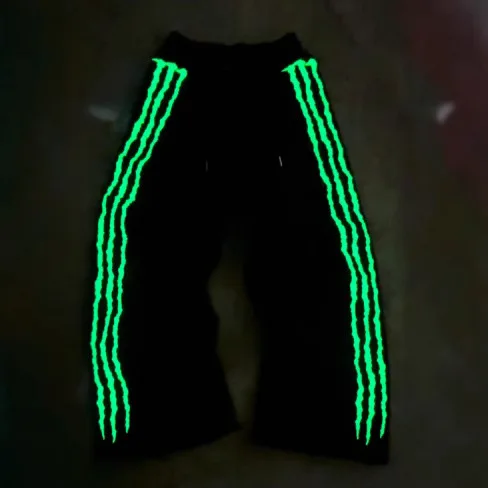 2025 ヨーロッパ系アメリカ人の足の形のヒップホップストリートラップ蛍光楽しいカジュアルルーズパンツ