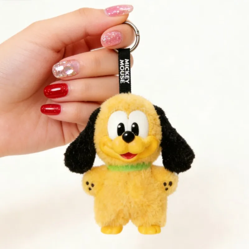 CE-gecertificeerde Disney Mickey Blind Box sleutelhanger Veilig PVC verzamelspeelgoed Perfect cadeau voor fans pluche marionet