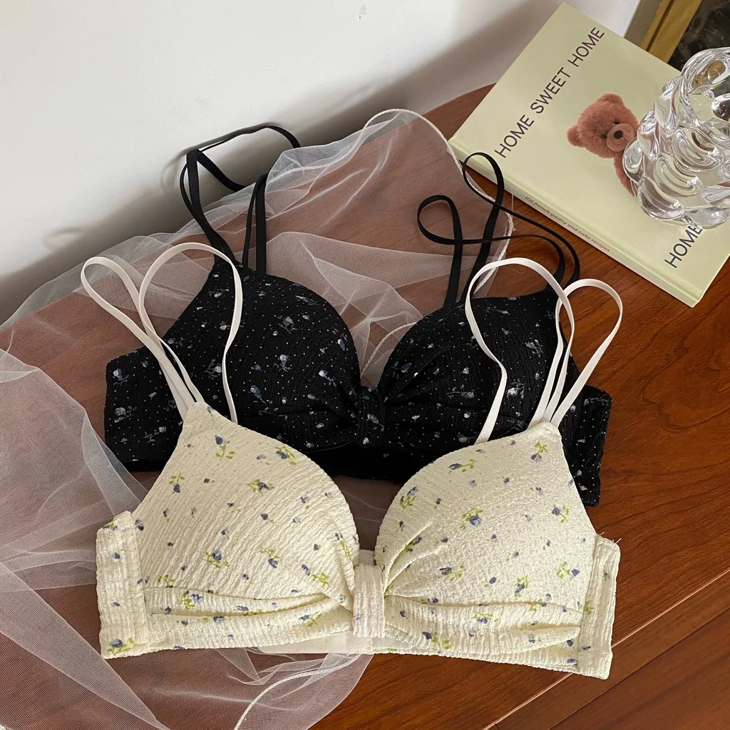 French Small Floral Pure Desire Sexy Gathering Wireless Small Breast Triangle Cup Bra