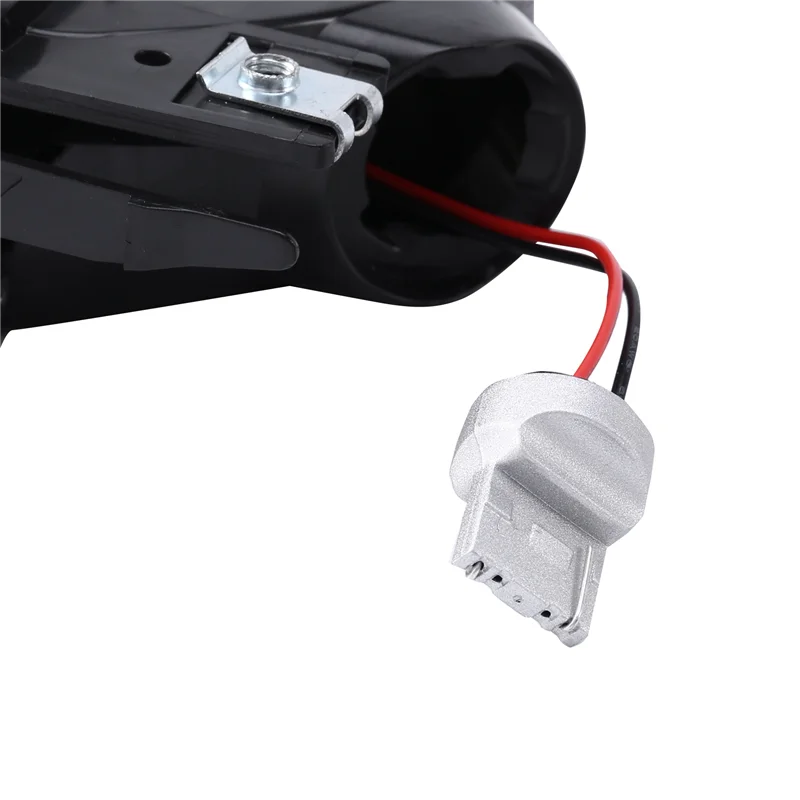 

A82E-2X LED Rear Bumper Light Tail Reverse Brake Light Turn Signal Lamp For Nissan X-Trail Rogue 2008-2013