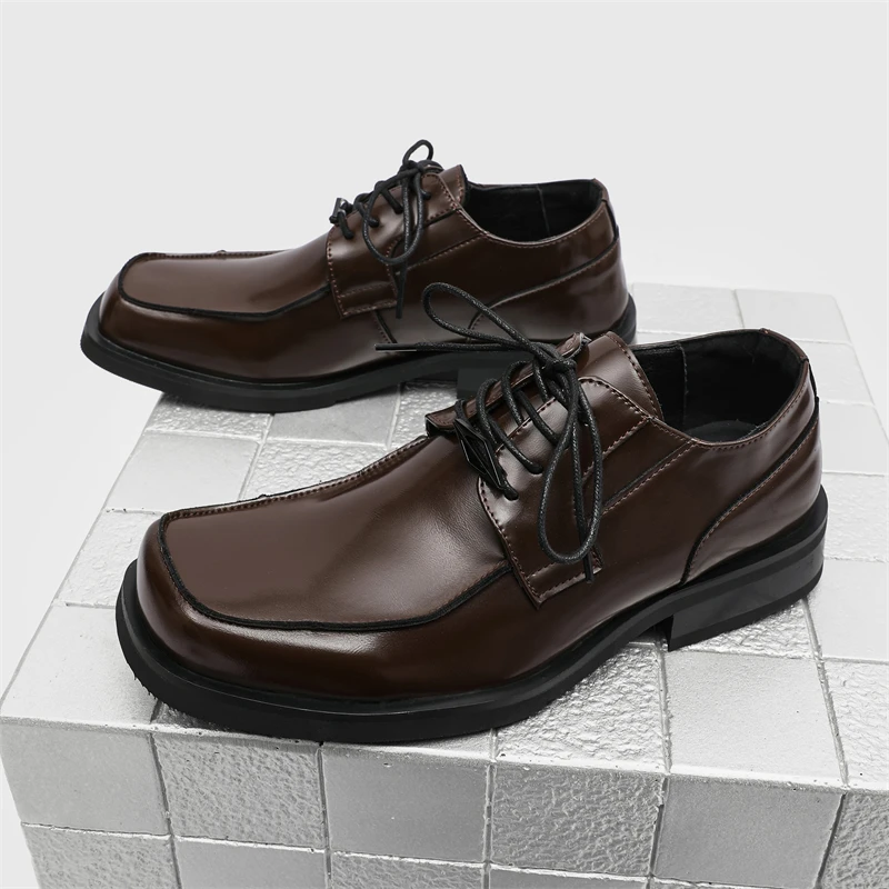 

Новые модные мужские кожаные туфли. Роскошный дизайнерский повседневный стиль. Формальный бизнес. Офис для отдыха. Высококачественная вечерняя обувь для взрослых. ПЛАТЬЕ.