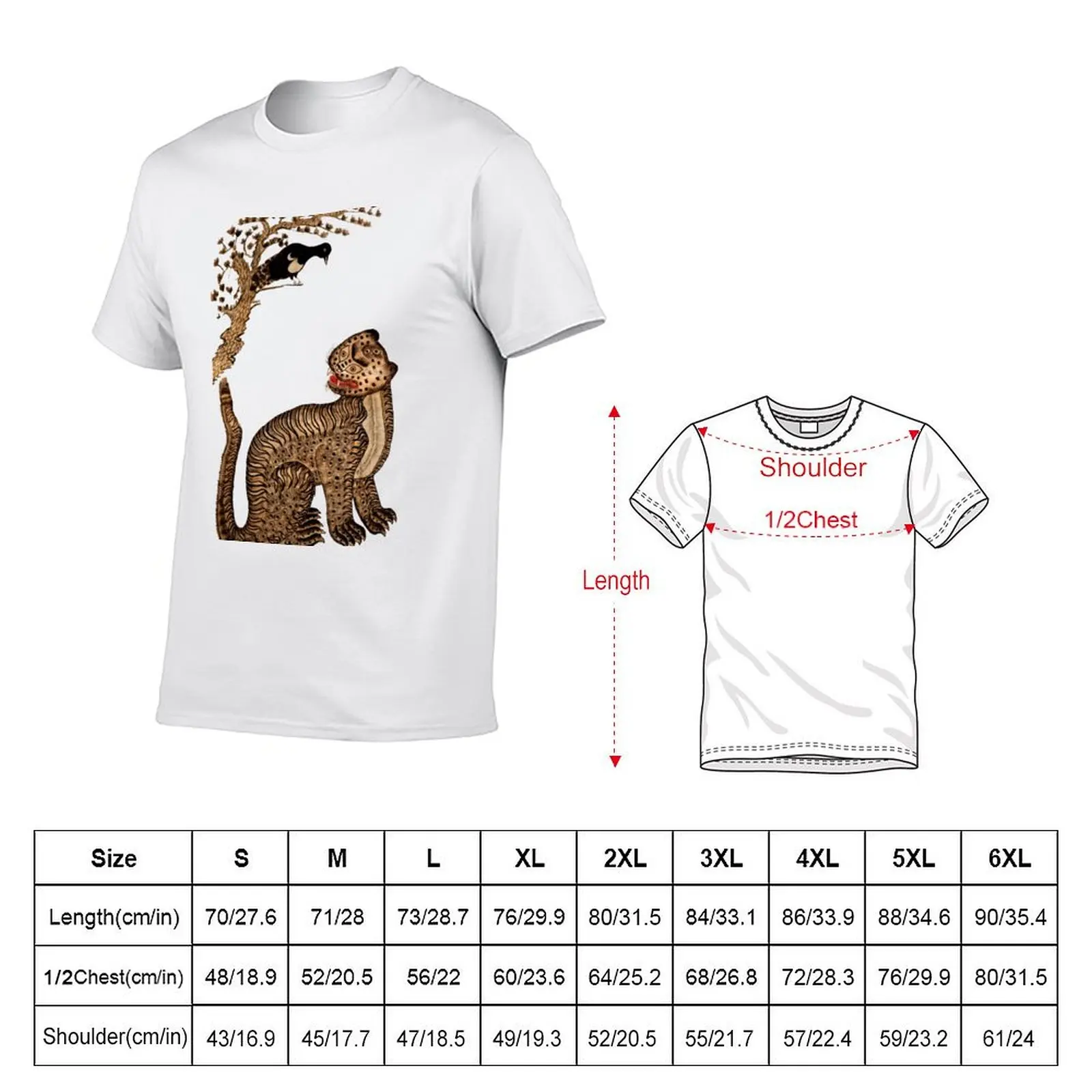 GEPHARD WITH BLACK BIRD ON THE TREE BRANCHES Antique Japanese Drawing T-Shirt Holiday Lightweight T-Shirt
