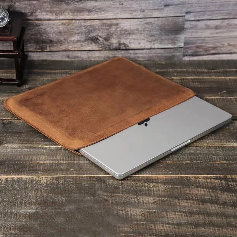 

Genuine crazy horse leather Suitable for the new Macbook air 14.2" protective case minimalist Apple laptop inner case