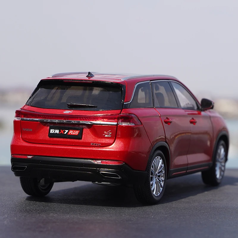 

1:18 оригинальный Changan Auchan X7 PLUS внедорожник внедорожник сплав моделирование модель автомобиля